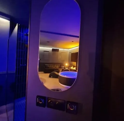 Love Room